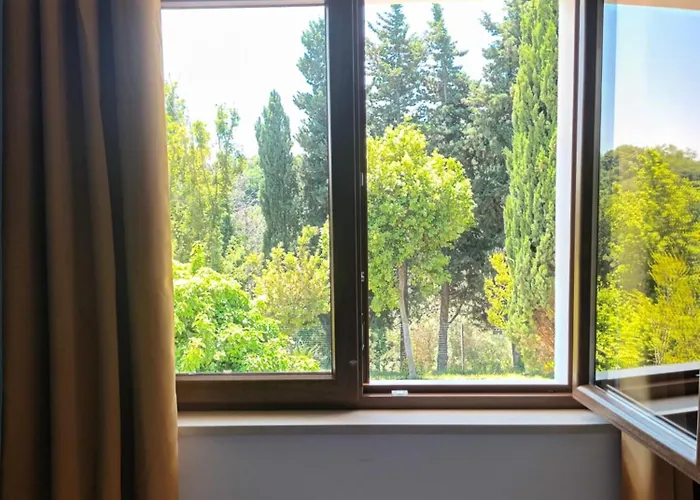 Гостевой дом Eteras Verrusio Art