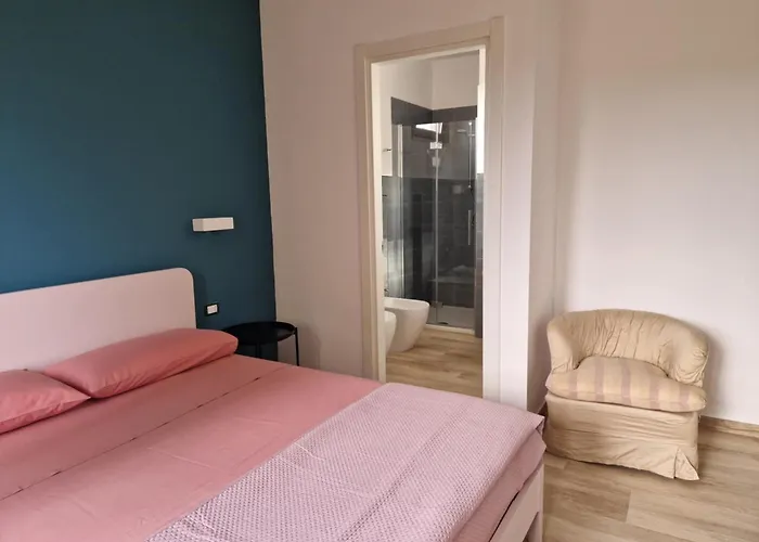 Eteras Verrusio Art ゲストハウス